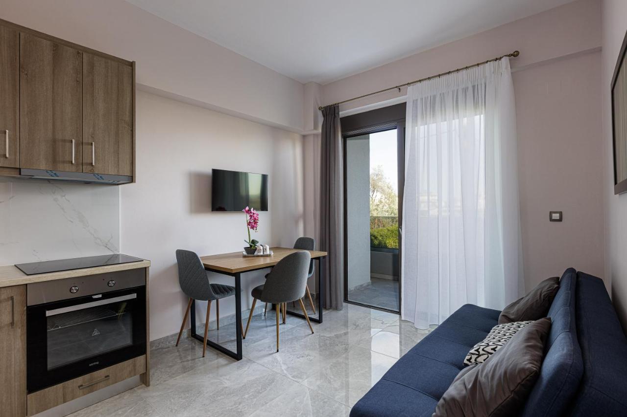 Aurora Suites Hotell *