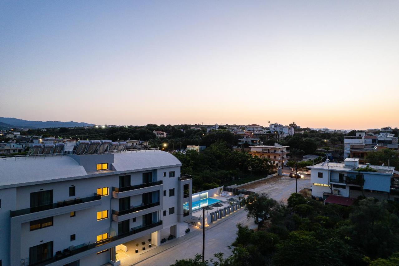 Aurora Suites Hotell *